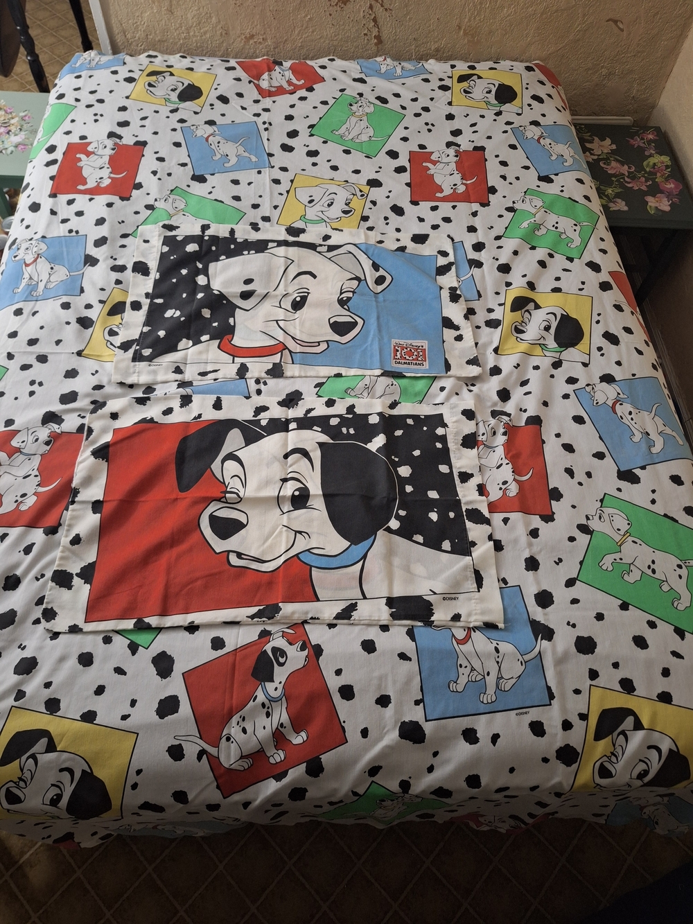 1990s Vintage 101 Dalmations Twin Flat Sheet And 2 Pillow Cases Only